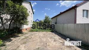 Дом 232м&sup2;, 3-этажный, участок 7 сот.  