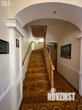 Дом 329м&sup2;, 2-этажный, участок 7 сот.  