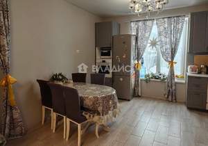 Дом 158м&sup2;, 2-этажный, участок 6 сот.  