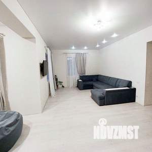 Дом 140м&sup2;, 2-этажный, участок 8 сот.  