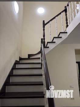 Дом 120м&sup2;, 2-этажный, участок 5 сот.  