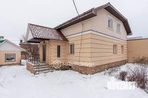 Дом 238м², 2-этажный, участок 7 сот.  