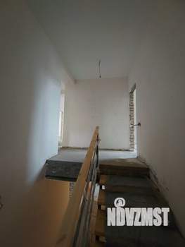 Коттедж 446м², 3-этажный, участок 11 сот.  