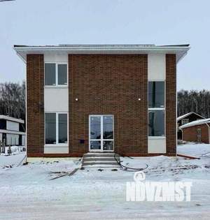 Коттедж 195м&sup2;, 2-этажный, участок 9 сот.  