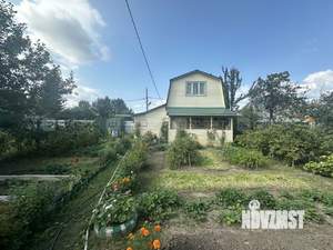 Дом 50м&sup2;, 2-этажный, участок 3 сот.  