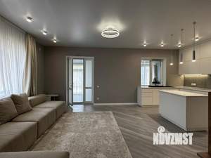 Коттедж 352м², 2-этажный, участок 12 сот.  