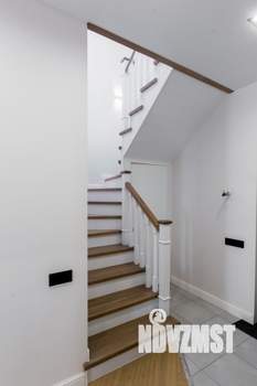 Дом 120м², 2-этажный, участок 4 сот.  