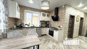 Дом 118м&sup2;, 2-этажный, участок 4 сот.  