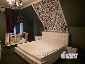 Дом 376м&sup2;, 2-этажный, участок 12 сот.  