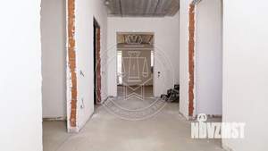 Дом 143м&sup2;, 2-этажный, участок 4 сот.  