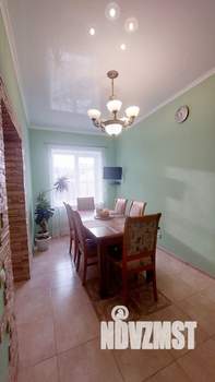 Дом 191м², 2-этажный, участок 10 сот.  