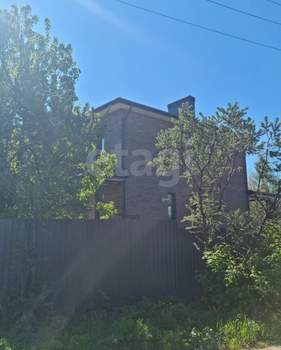 Дом 170м², 2-этажный, участок 6 сот.  