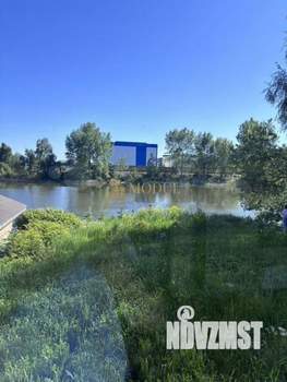 Дом 350м&sup2;, 3-этажный, участок 7 сот.  