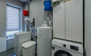 Дом 180м&sup2;, 2-этажный, участок 8 сот.  