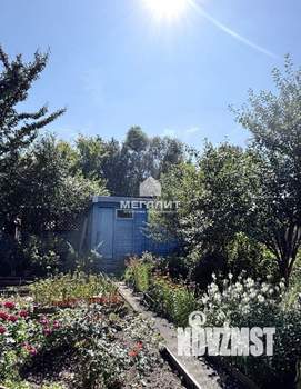 Дом 37м&sup2;, 2-этажный, участок 3 сот.  