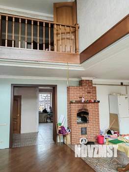 Коттедж 330м², 2-этажный, участок 8 сот.  