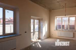 Дом 171м², 2-этажный, участок 6 сот.  