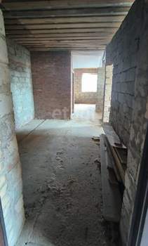 Дом 185м&sup2;, 3-этажный, участок 5 сот.  