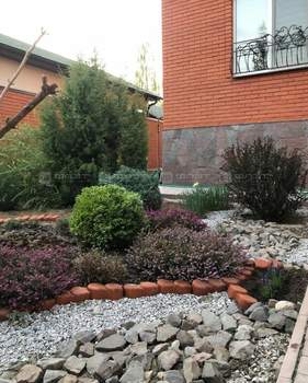 Дом 350м&sup2;, 2-этажный, участок 0 сот.  