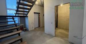 Дом 200м&sup2;, 2-этажный, участок 5 сот.  