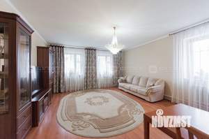 Дом 219м², 3-этажный, участок 9 сот.  