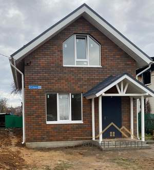 Дом 108м&sup2;, 2-этажный, участок 3 сот.  