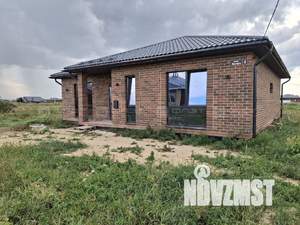 Дом 142м&sup2;, 1-этажный, участок 10 сот.  