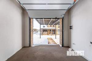 Дом 290м&sup2;, 2-этажный, участок 10 сот.  