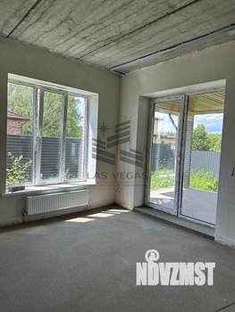 Дом 137м², 2-этажный, участок 5 сот.  