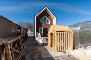 Дом 99м², 2-этажный, участок 5 сот.  