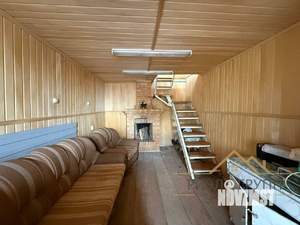 Дом 40м&sup2;, 2-этажный, участок 4 сот.  