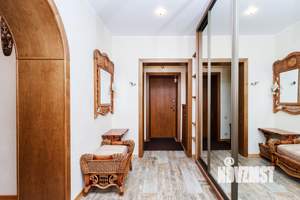 Коттедж 229м&sup2;, 2-этажный, участок 7 сот.  