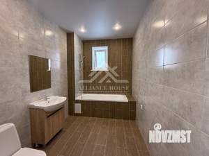 Коттедж 130м&sup2;, 2-этажный, участок 6 сот.  