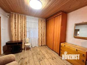 Дом 40м², 2-этажный, участок 6 сот.  
