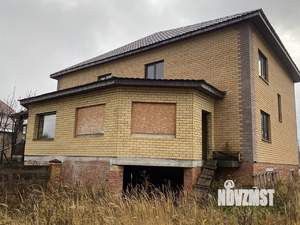 Таунхаус 180м&sup2;, 3-этажный, участок 5 сот.  