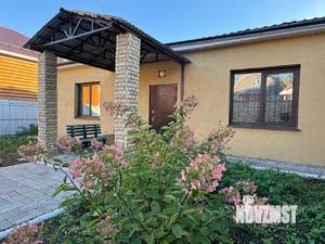 Коттедж 190м&sup2;, 1-этажный, участок 10 сот.  