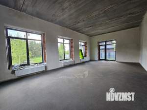 Коттедж 185м&sup2;, 2-этажный, участок 8 сот.  