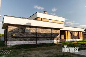 Коттедж 386м&sup2;, 2-этажный, участок 10 сот.  