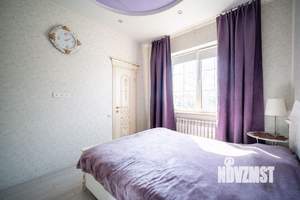 Дом 261м², 3-этажный, участок 10 сот.  