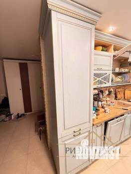 Дом 114м&sup2;, 2-этажный, участок 9 сот.  