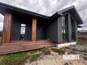 Дом 100м&sup2;, 1-этажный, участок 7 сот.  