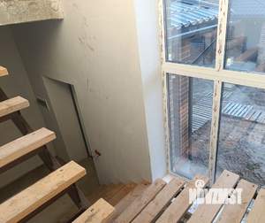 Дом 180м&sup2;, 2-этажный, участок 6 сот.  