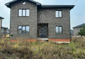 Дом 220м², 2-этажный, участок 7 сот.  