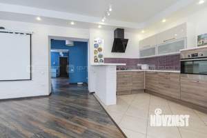 Таунхаус 138м², 2-этажный, участок 3 сот.  