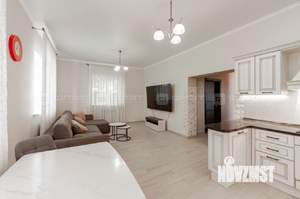 Дом 130м&sup2;, 2-этажный, участок 5 сот.  