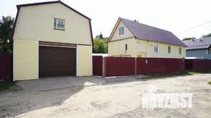 Дом 140м², 2-этажный, участок 10 сот.  