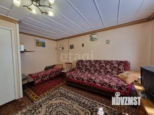 Дом 35м&sup2;, 2-этажный, участок 3 сот.  