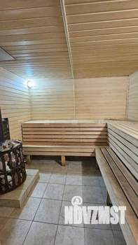 Дом 180м&sup2;, 2-этажный, участок 10 сот.  