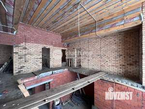 Дом 303м², 2-этажный, участок 8 сот.  