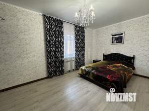 Дом 200м², 3-этажный, участок 4 сот.  